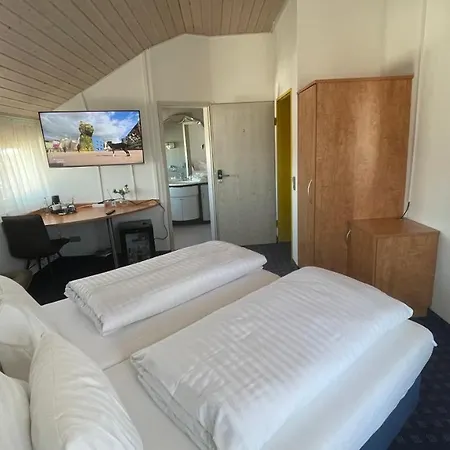 Krystall Casa de hóspedes 3*